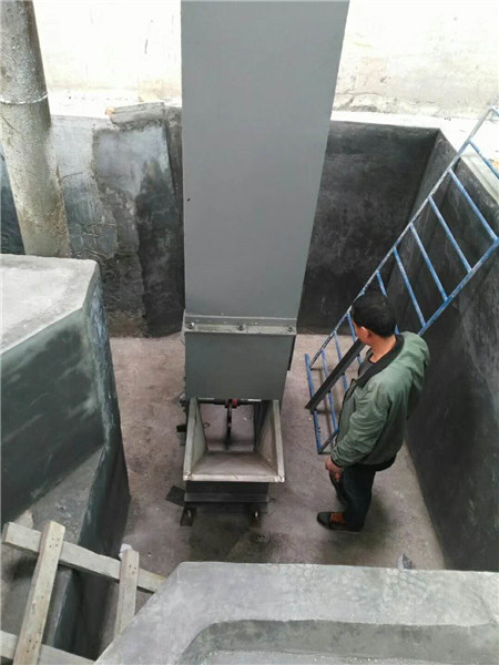 礦井提升輸送斗式提升機(jī)