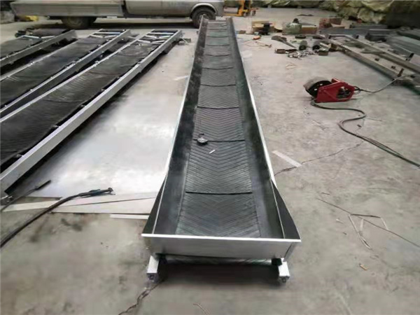 簡易干草皮帶機(jī)輸送廠家