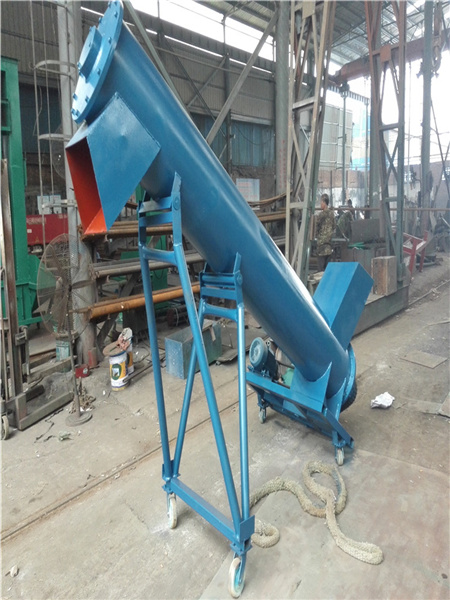 定制蛟龍輸送機，養(yǎng)殖場飼料輸送機